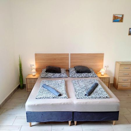 Panorama Apartman Vác Exterior foto